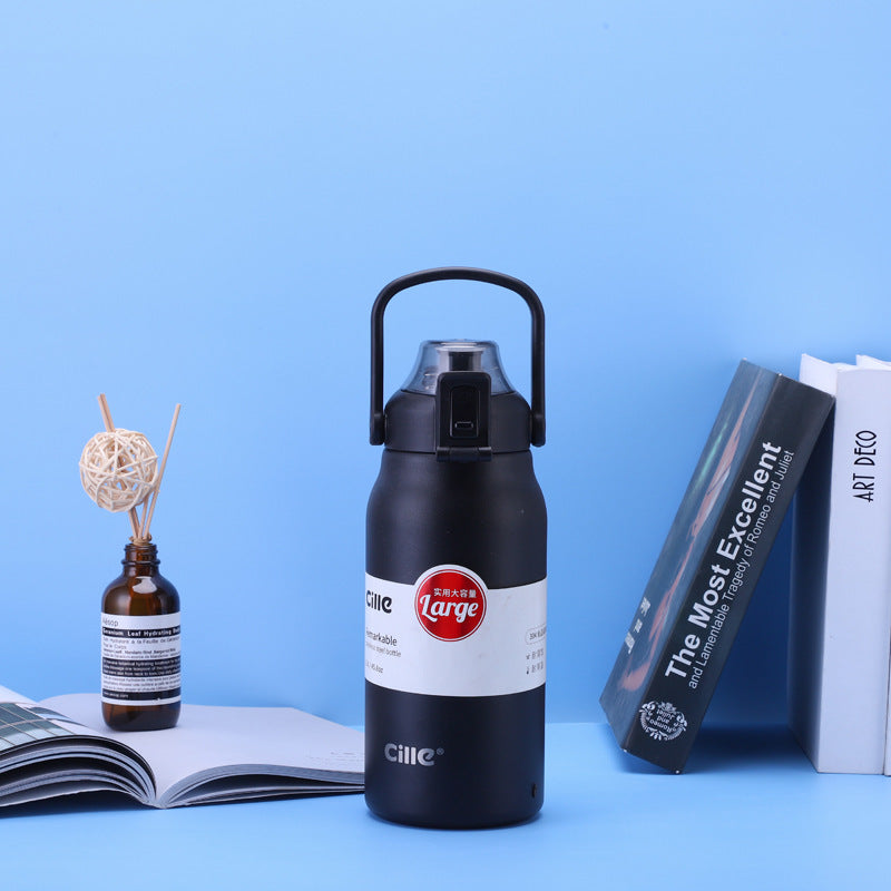 Large-Capacity Sports And Fitness Insulated Water Bottle With Straw