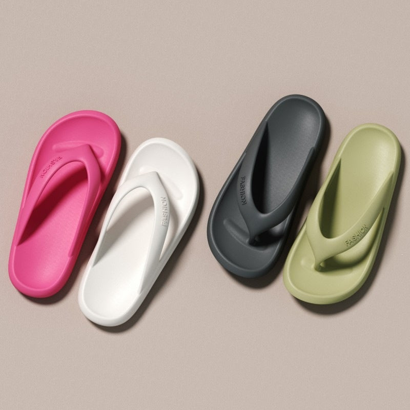 Breathable Flip-flops Suitable For Outdoor Wear In Summer
