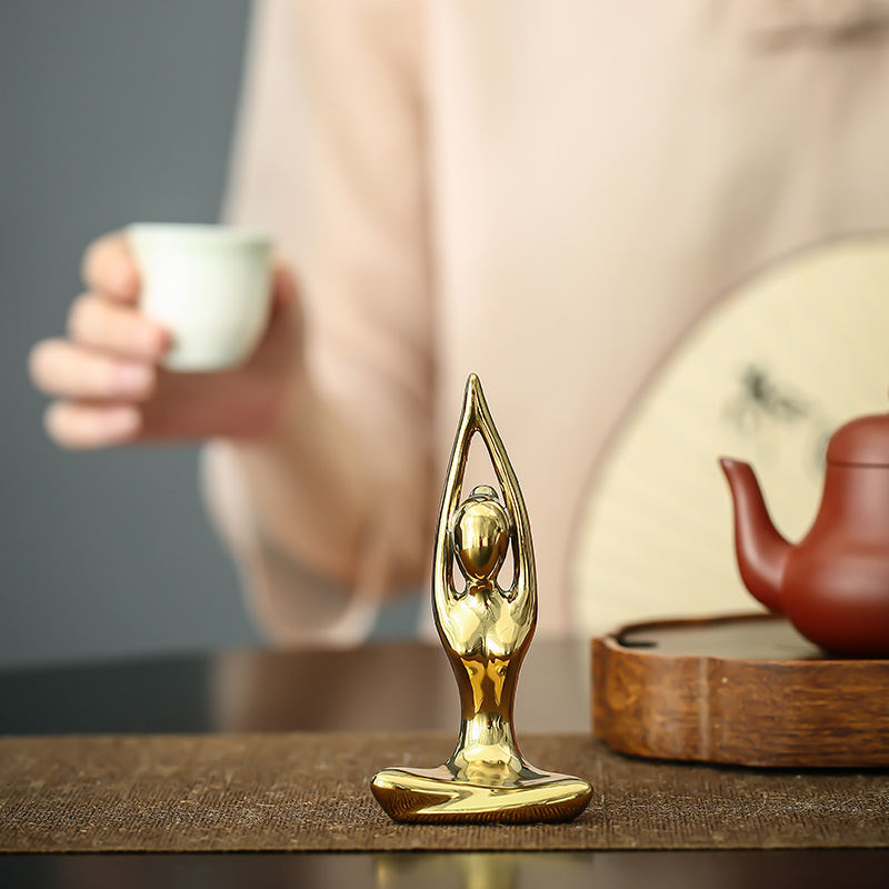 Minimalist Creative Gold Plated Yoga Girl Small Ornaments