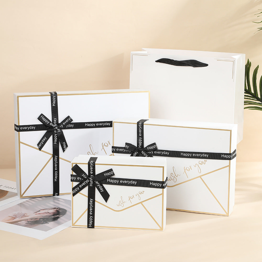 Ceremonial Cosmetics Creative Gift Box