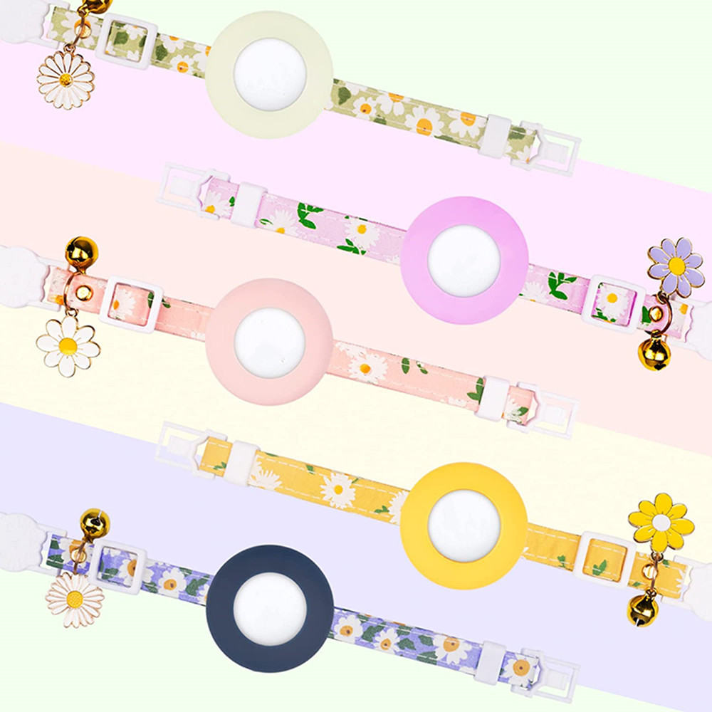 Small Pet Collar With Bell