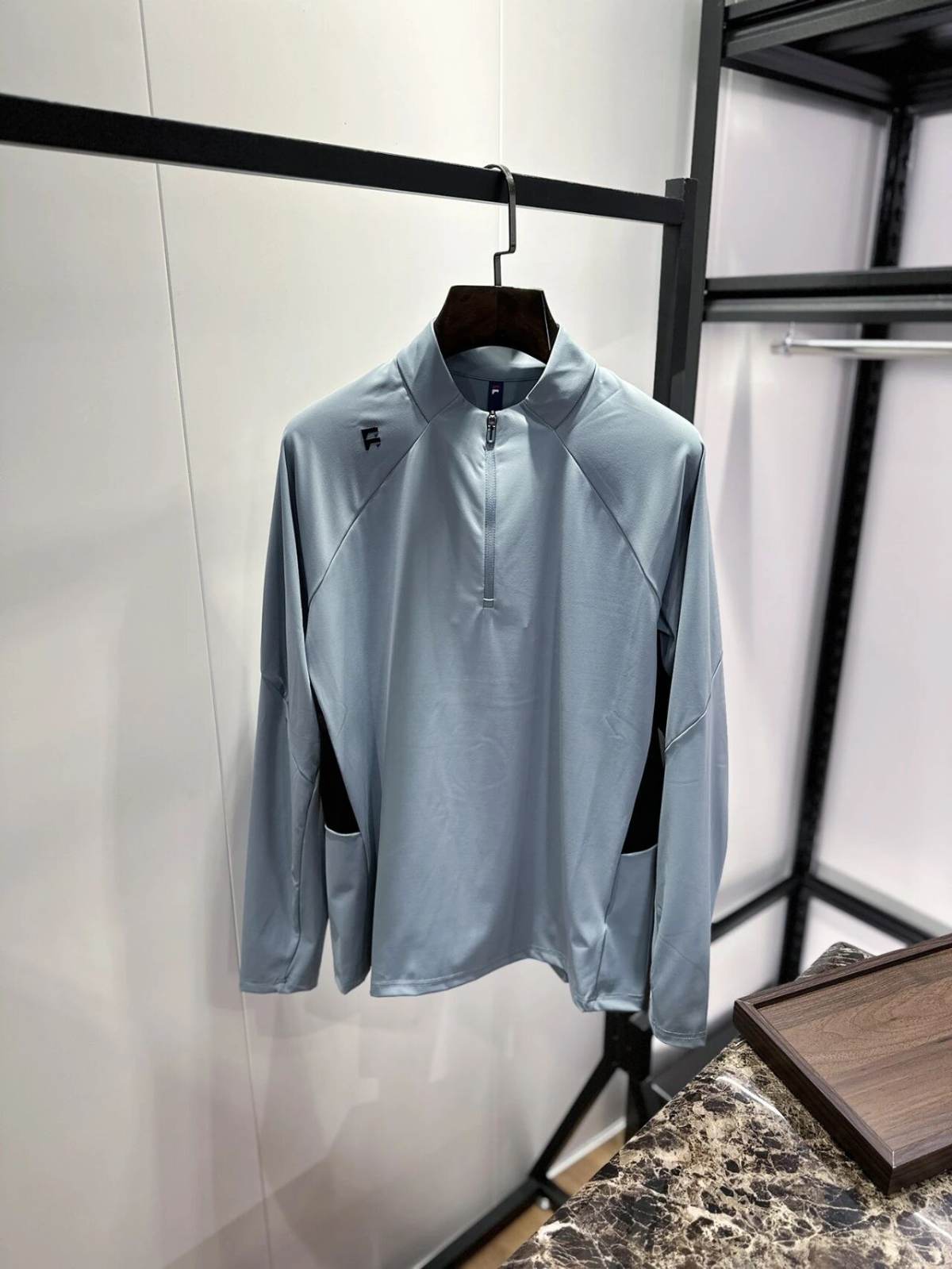 Men's Half Zip Stand Collar Long Sleeve T-Shirt Quick Dry Breathable Color Block Athletic Top With Side Pockets UPF Sun Protection Outdoor Running Hiking Cycling Gym Performance Pullover