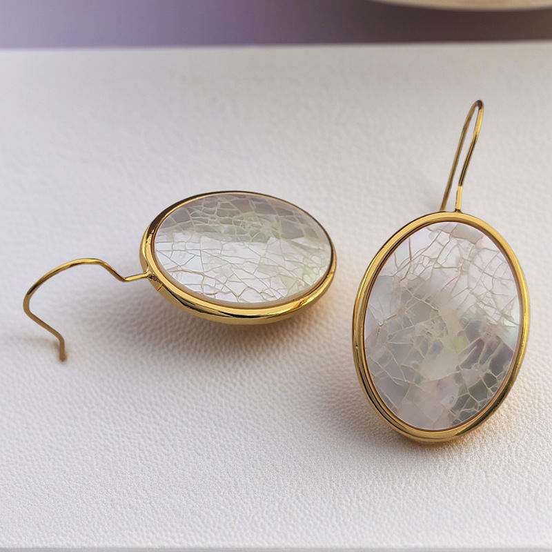 Korean-style Cute And Eye-catching Heart-shaped Earrings Popular Among Influencers