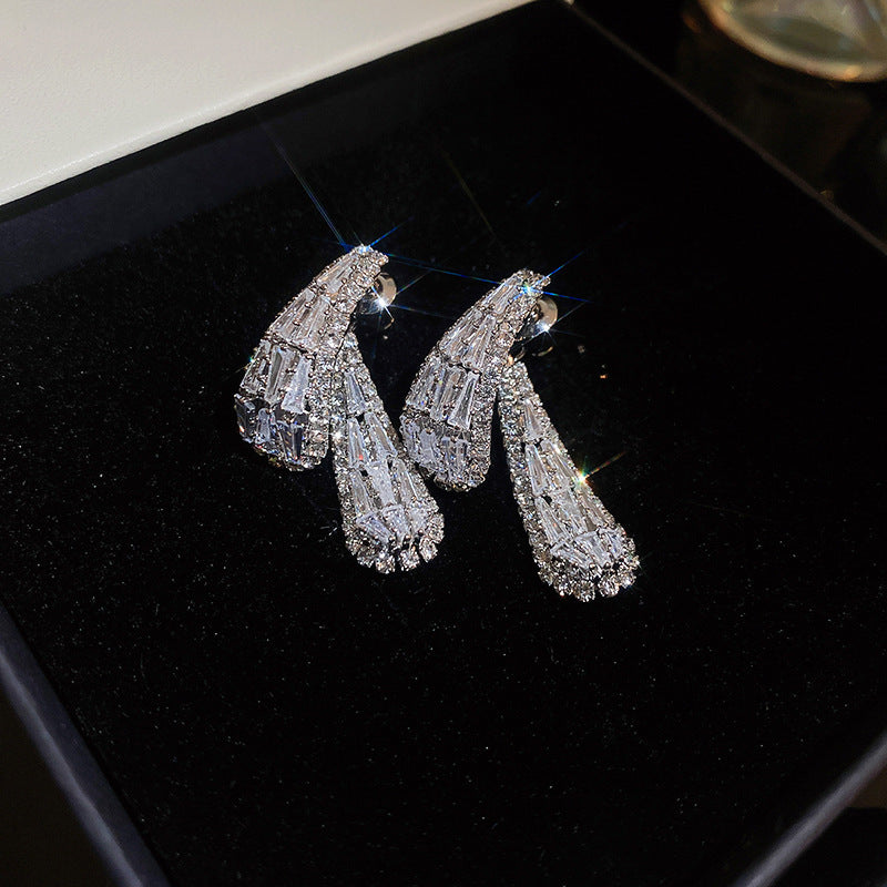 Luxury Fringe Drop Earrings Women 925 Silver Pin Crystal Tassel High End Fashion Jewelry