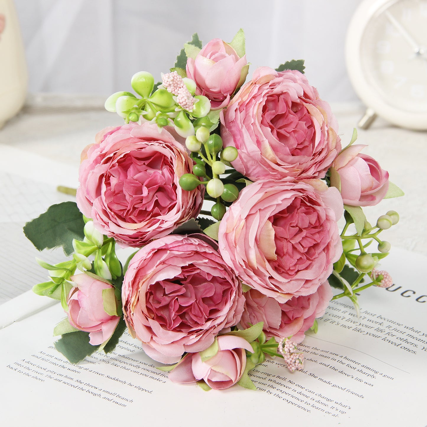 Home Wedding Rose Bouquet Made Of Silk Flowers