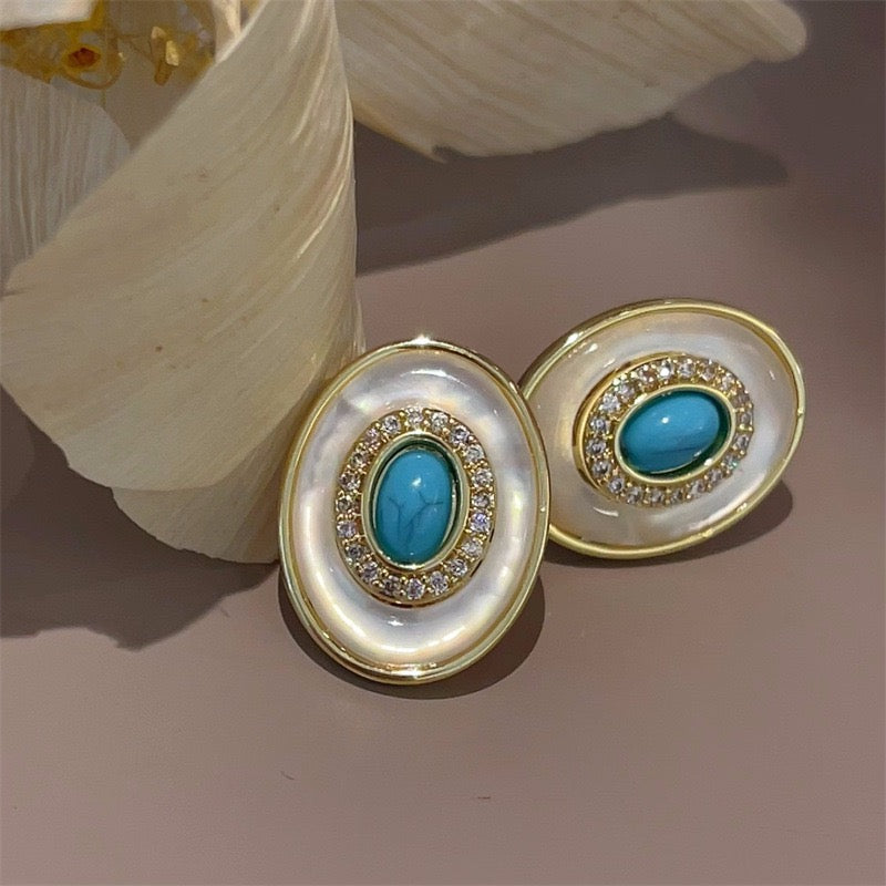 Old Money Style Natural White MOP Ear Cuffs For Women Double-Sided New Heavy Industry
