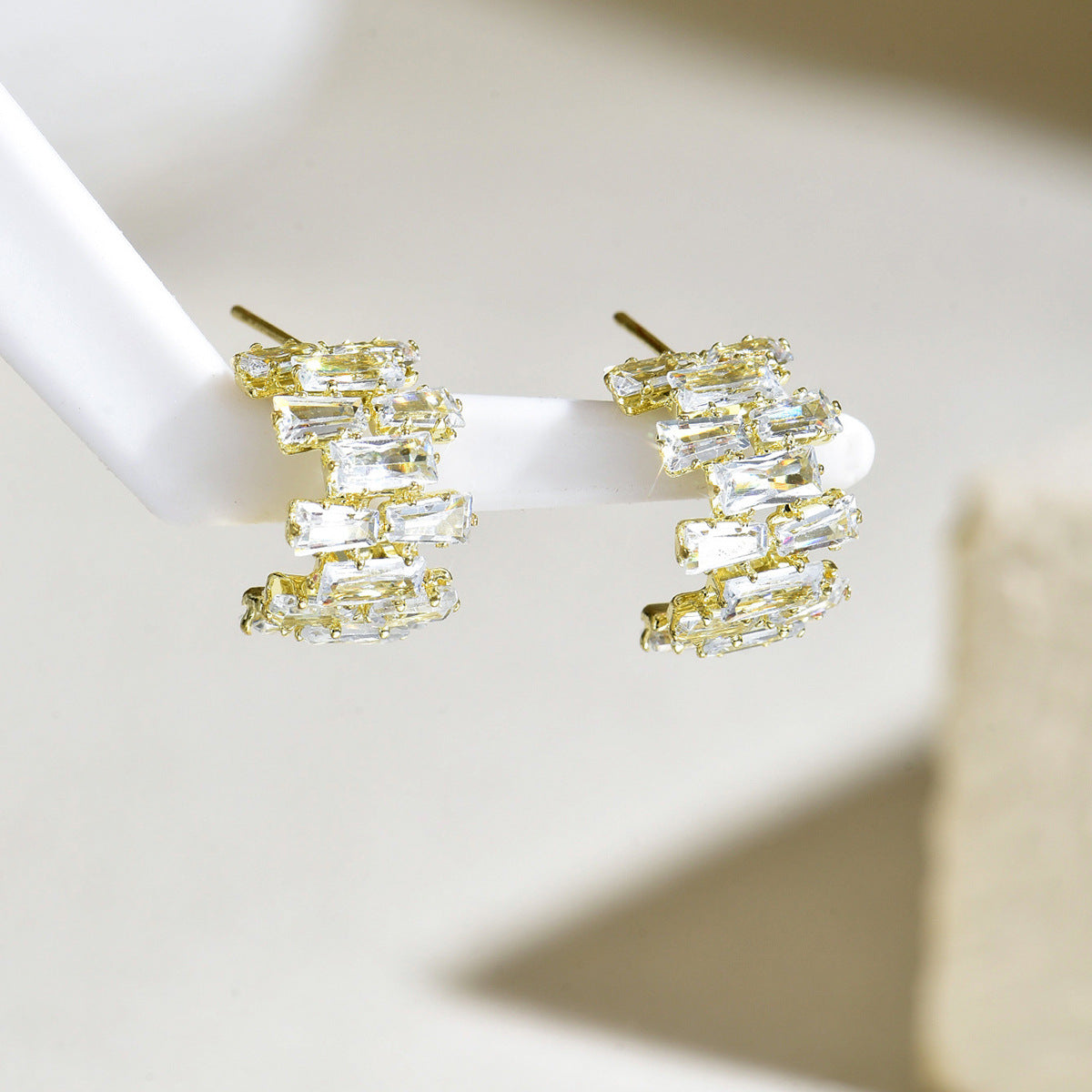 Cross-Border Japanese Korean Style Jewelry, Light Luxury Double C Earrings Inlaid Cubic Zirconia, Versatile Niche Stud Ear Jewelry For Women