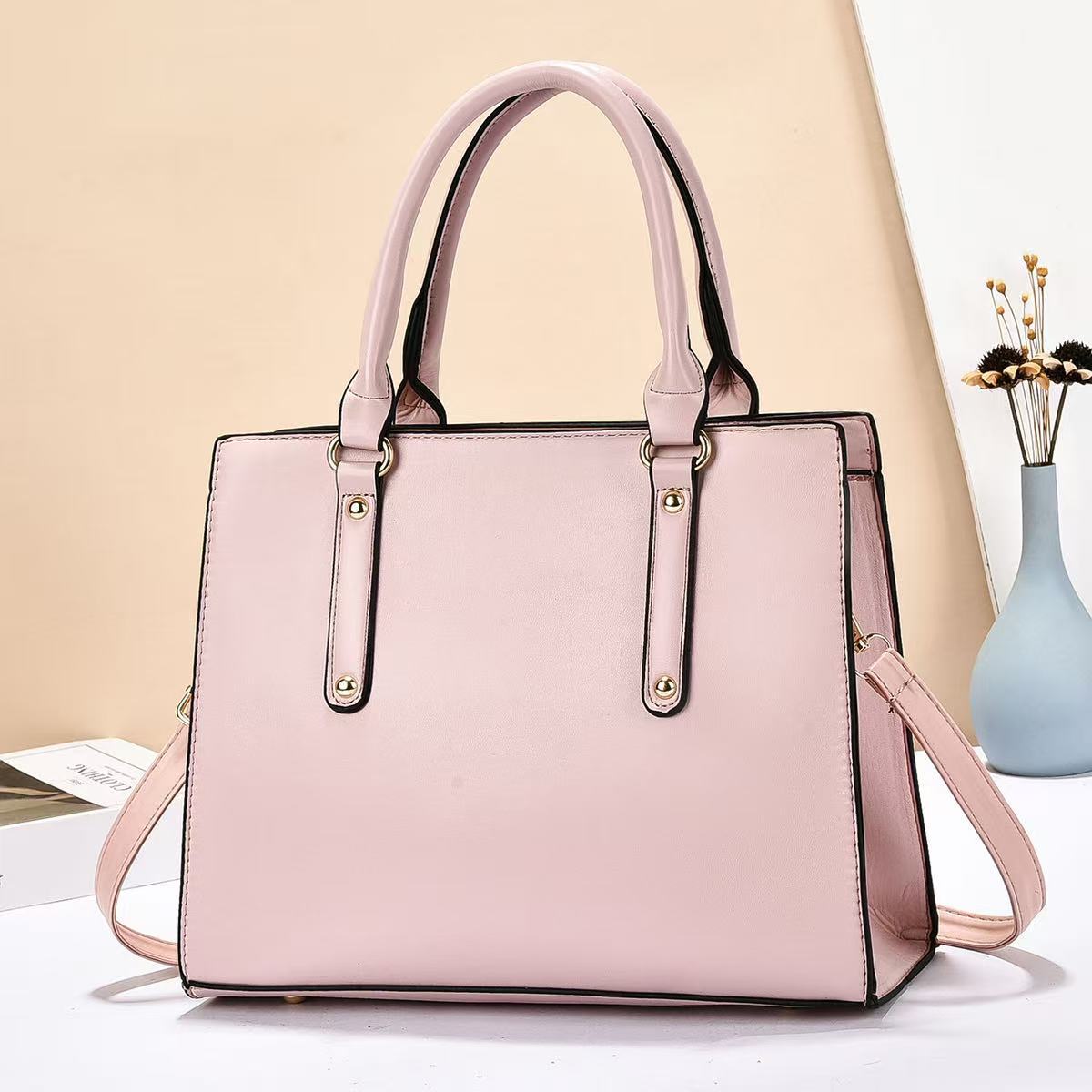 Womens New High-end Large-capacity Fashionable Crossbody Shoulder Bag