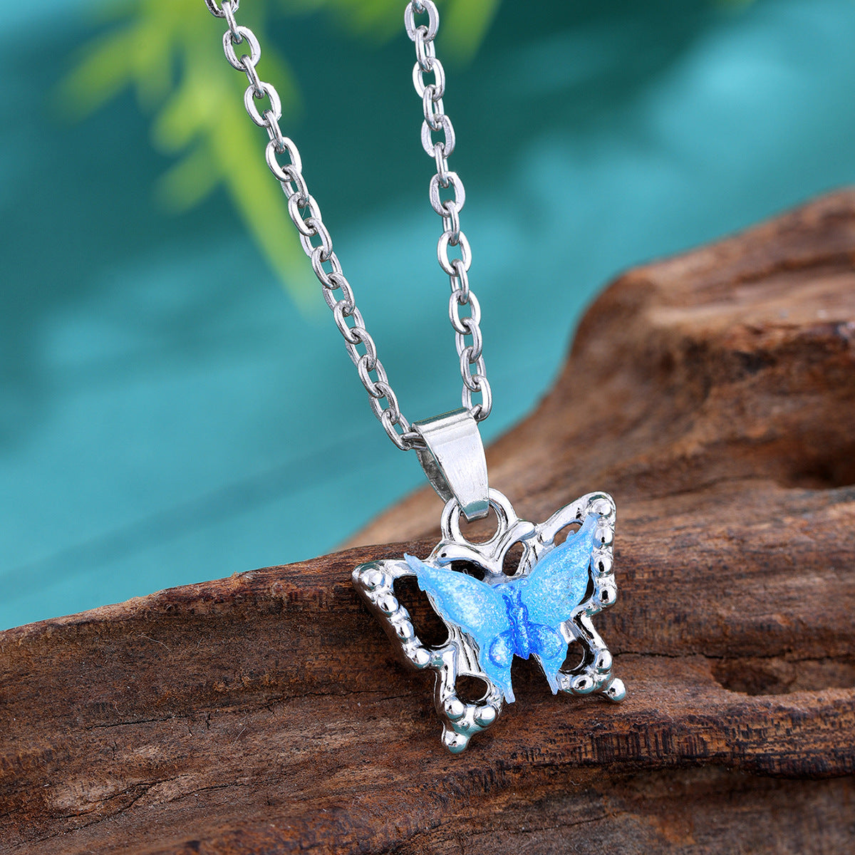 Women's Jewelry Accessories Dreamy Three-dimensional Butterfly Pendant