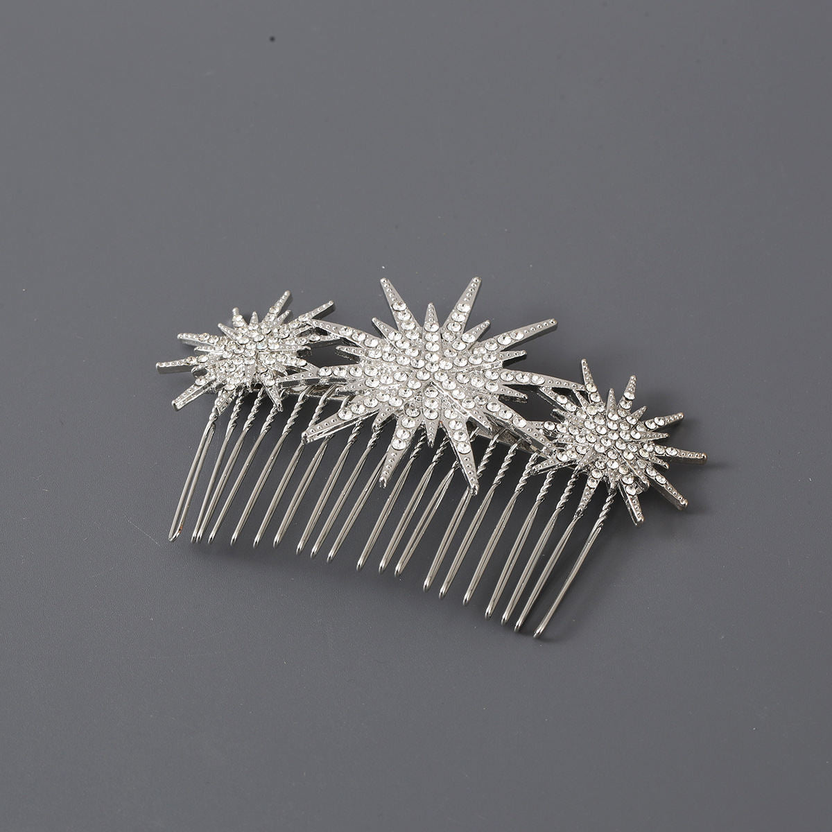 Large And Small Diamond-studded Vintage Hair Comb With A Starry Design