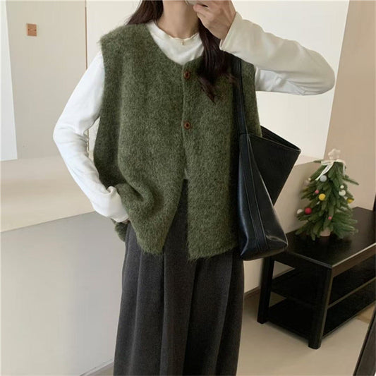 Korean-style Minimalist Versatile Loose-fit Layered Knit Vest