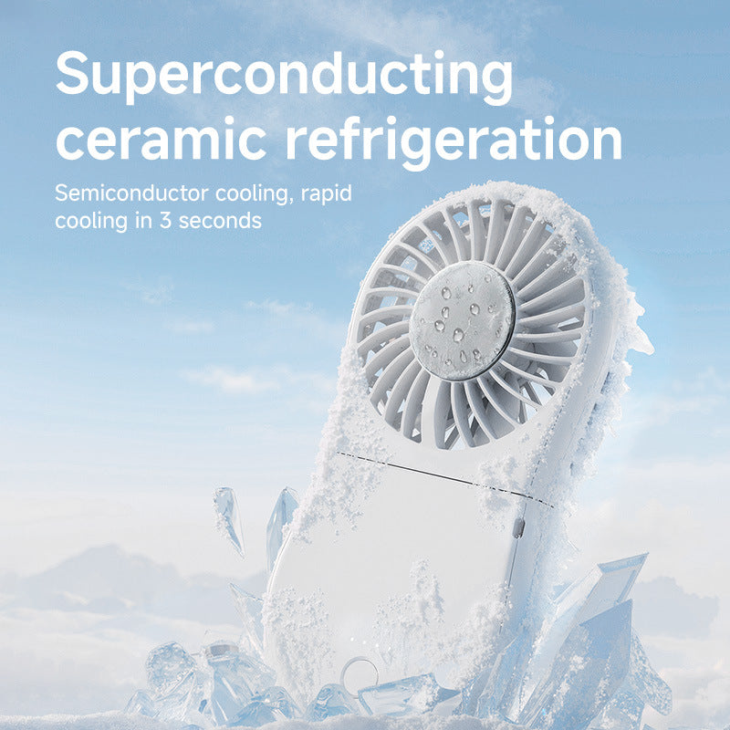 Portable Outdoor Cooling Fan With Ice Pack
