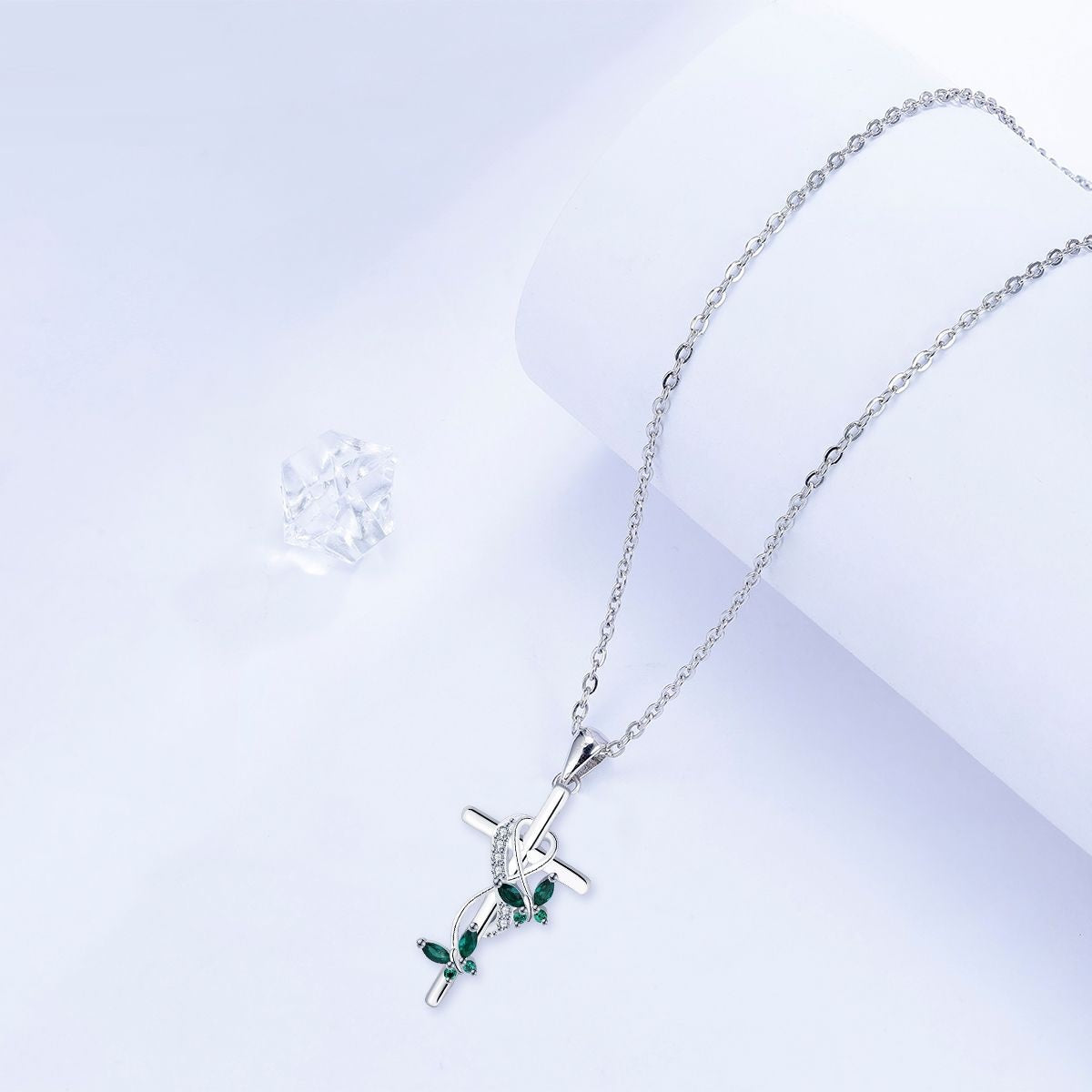 Best Seller In Europe And America Infinite Cross Butterfly Necklace Female Romantic High Sense