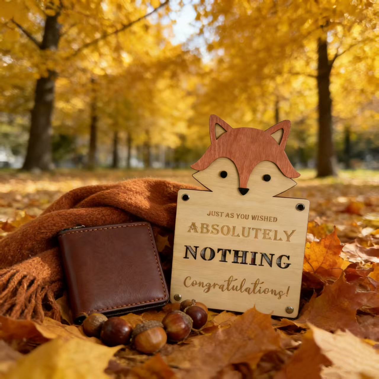 Cartoon Wallet With Lightweight Portable Wooden Animal Plaque, Adorable Fox, Lion & Bear Designs, Perfect Gift Choice