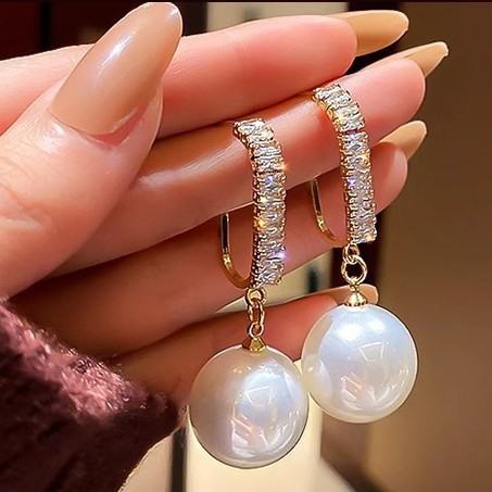Korean-style Elegant Large Pearl Earrings For Women