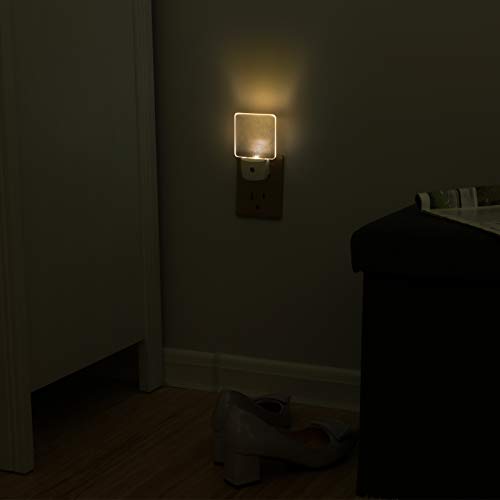 DEWENWILS Night Lights Plug into Wall, LED Night Lights for Kids, Dusk to Dawn Sensor, 3000K Warm Nightlight for Nursery R...