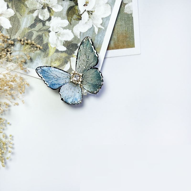 Retro Ice Gray-blue Butterfly Hair Clip Headpiece