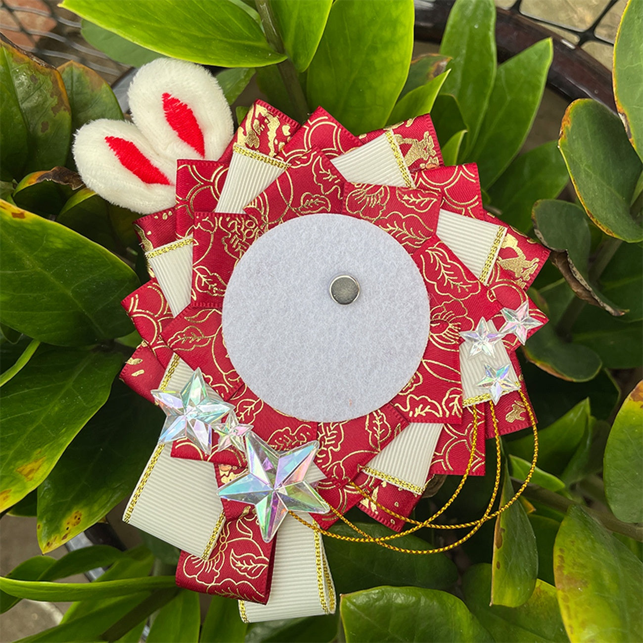 Gorgeous Valley Beauty Badge Pain Bag Accessory
