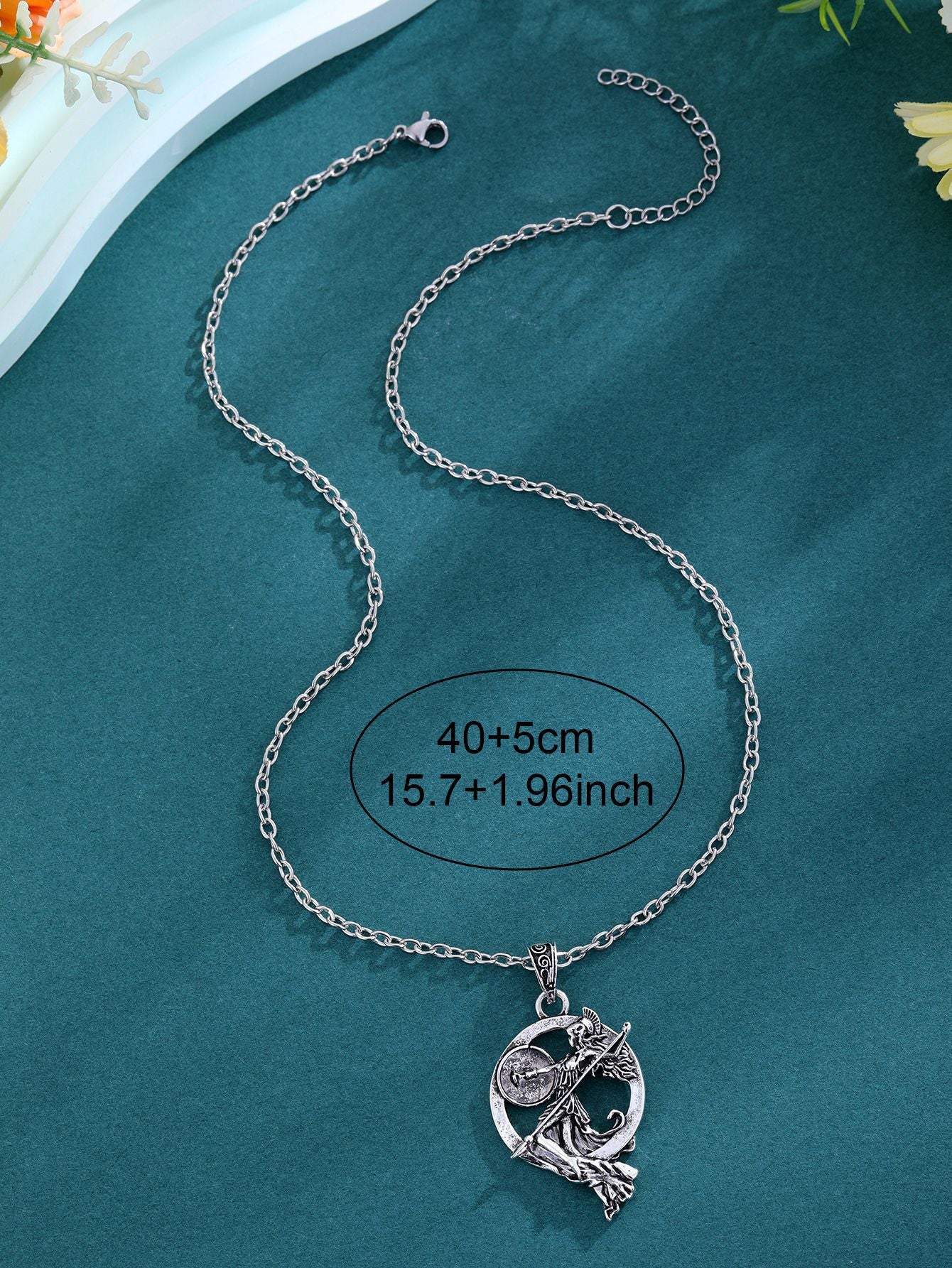 War Goddess Accessories Retro Fashion Necklace