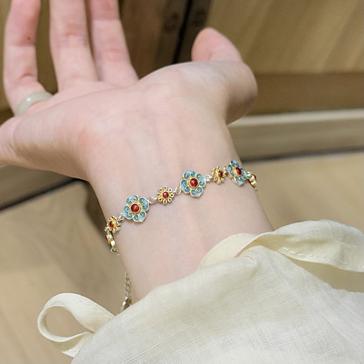 Multi-purpose Silver-plated Bracelet, Perfect As A Gift