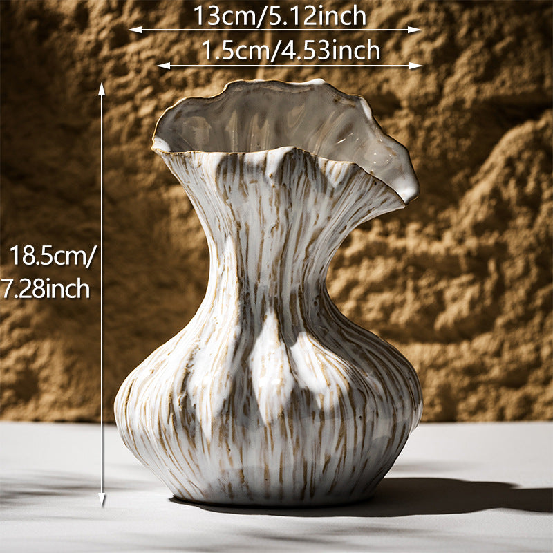New White Creative Ceramic Vase With A Premium Feel