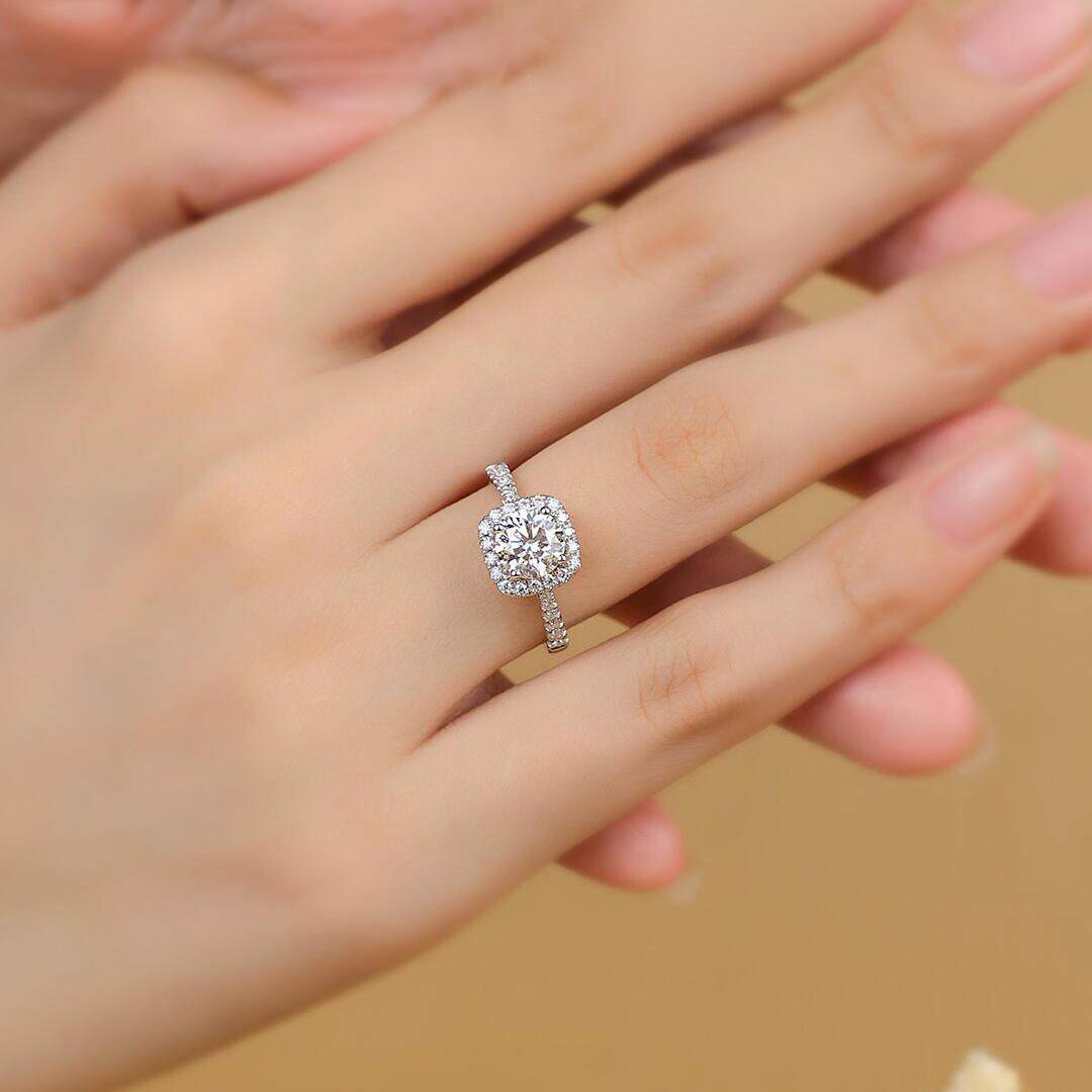 1 Piece  Sterling Silver Cushion Halo Moissanite Ring, Elegant Solitaire Style, For Engagement & Valentine's Gifts