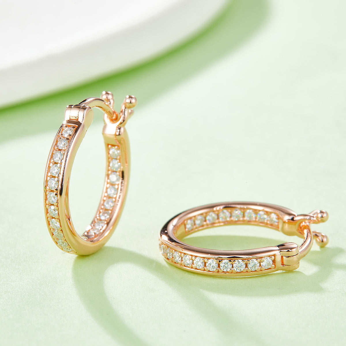 S925 Sterling Silver 38pcs Moissanite Huggie Hoop Earrings For Women 16.5mm Platinum Plated GRA Certified Hypoallergenic Gift Box