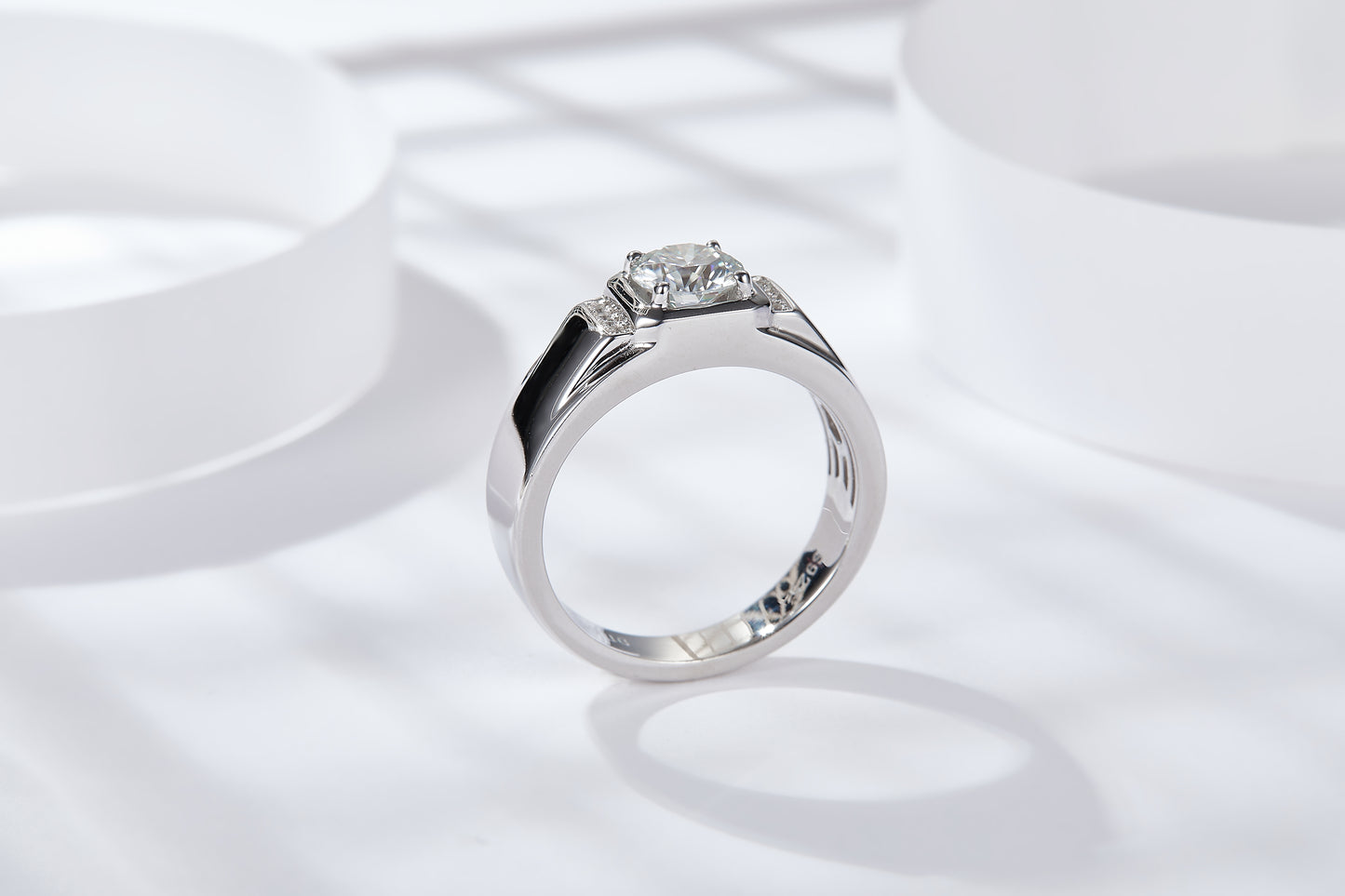 S925 Sterling Silver 1ct Moissanite Men's Ring, D-VVS1 Wide Band With Side Stones, Platinum Plated US Sizes 5-9, GRA Certified Gift Box