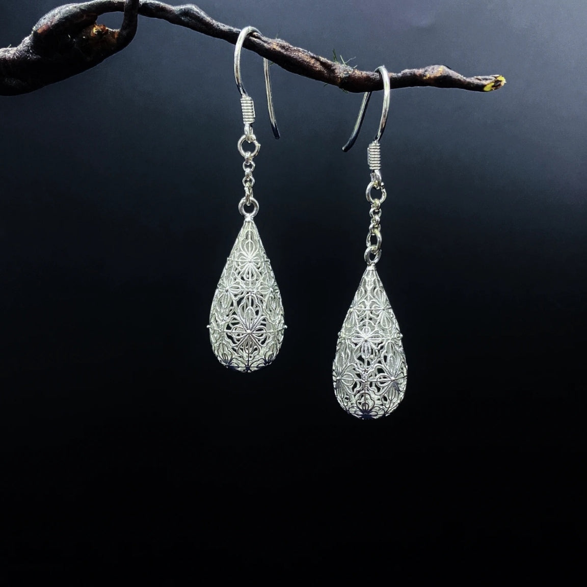 1 Pair 999 Sterling Silver Filigree Hollow Teardrop Drop Earrings, Retro & Elegant, Perfect For Daily, Party & Dating, Ideal Valentine's Gift