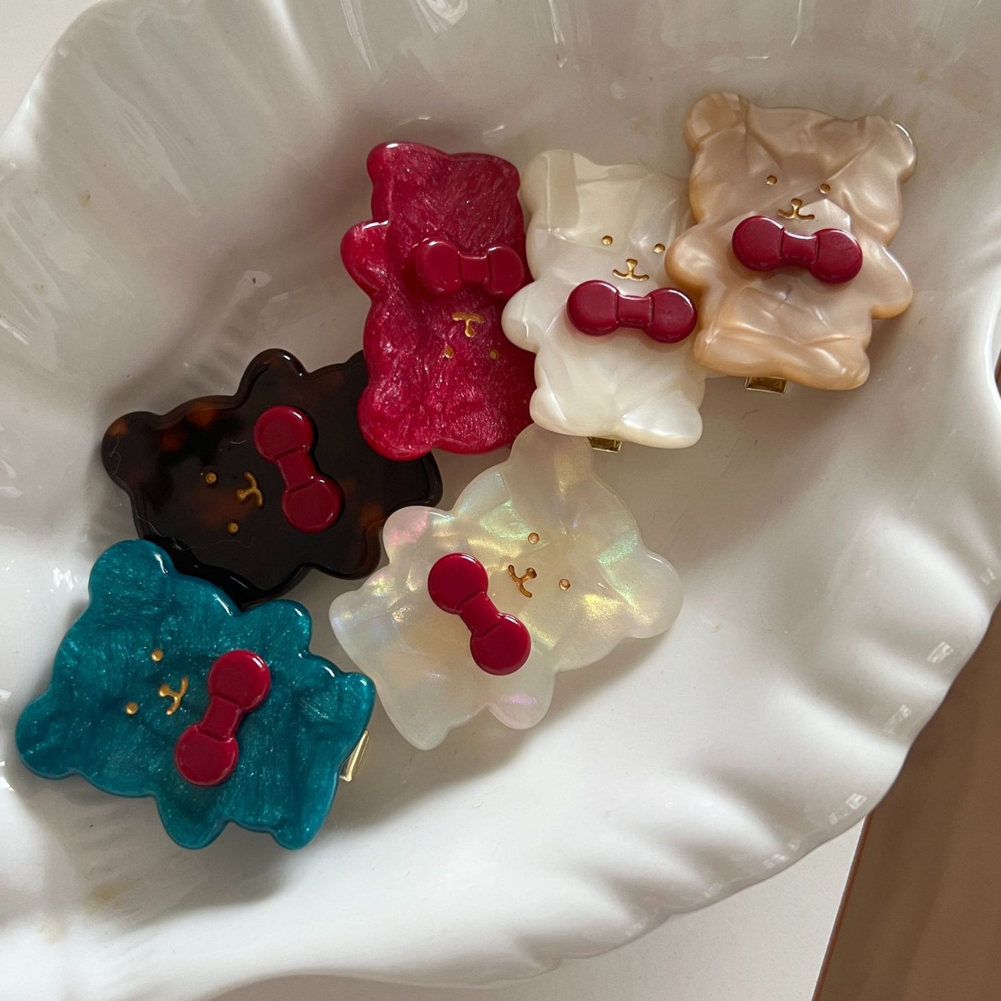 Retro Little Bear Cute Bow Hair Clip For Bangs