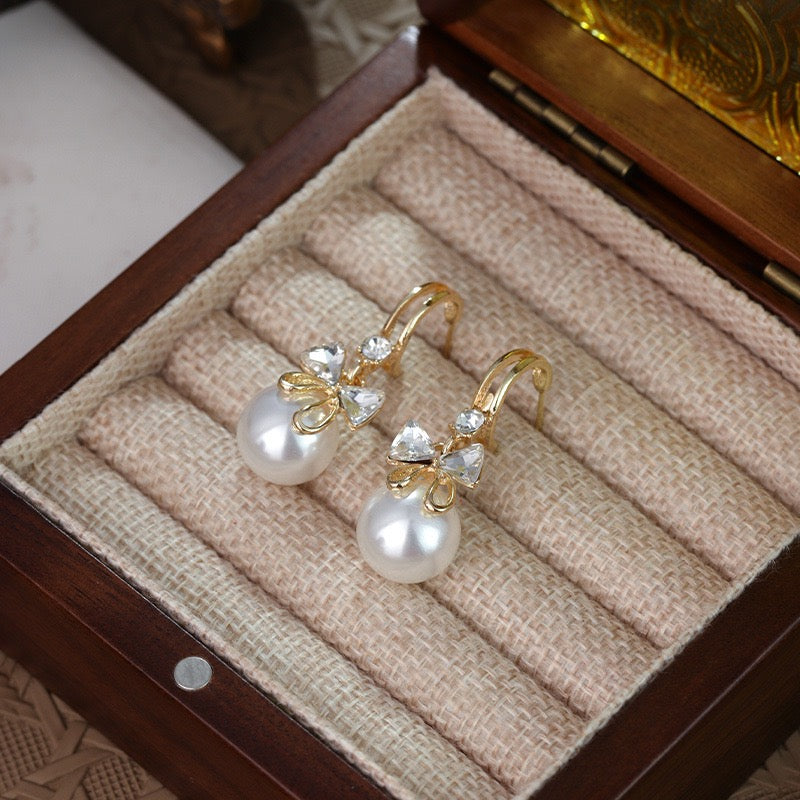 Vintage Pearl Earrings For Women French Retro Style Stud Earrings Korean Elegant Luxury Jewelry
