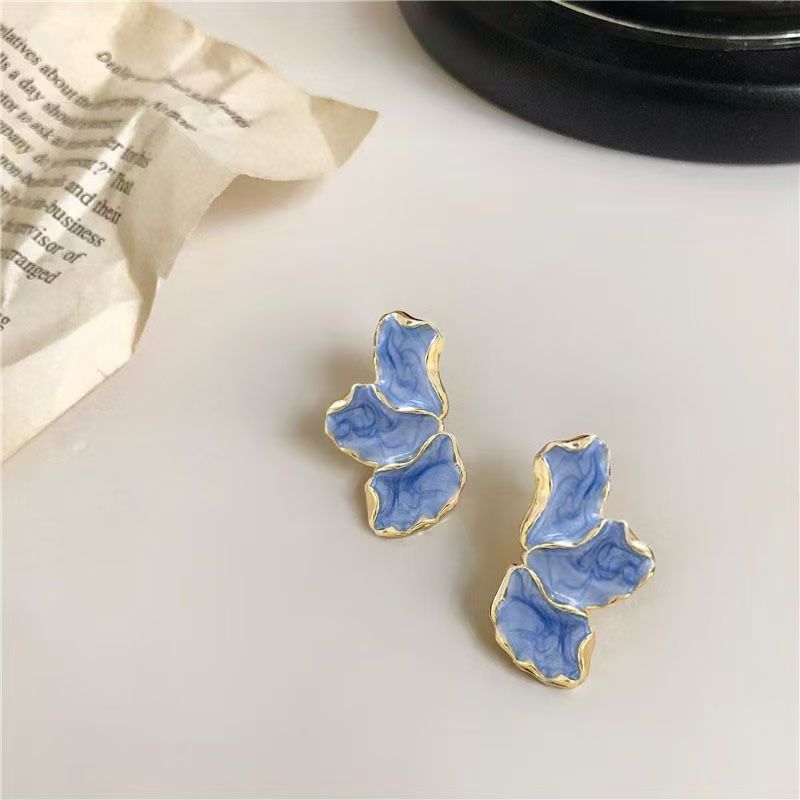 Simple Three Flower Petal Earrings, Elegant High-end Stylish Accessories