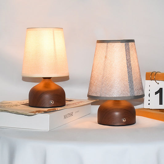Bedside Fabric Charging Table Lamp With Built-in Battery