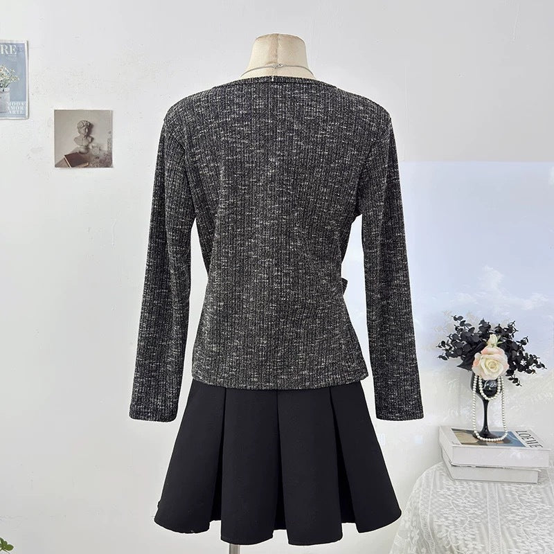 Korean-style Design Color-blocked Small V-neck Long-sleeve Knit Sweater
