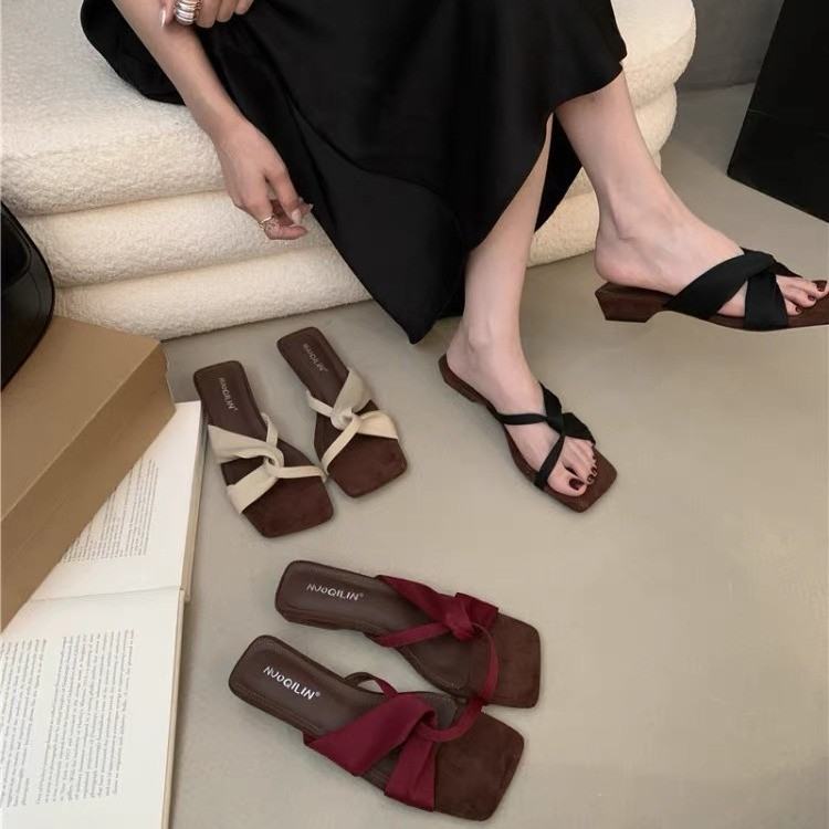 Women French Unique Design Block Heel Slide Sandals, 2026 New Summer Square Toe Open Toe Mid Heel Outdoor Slippers
