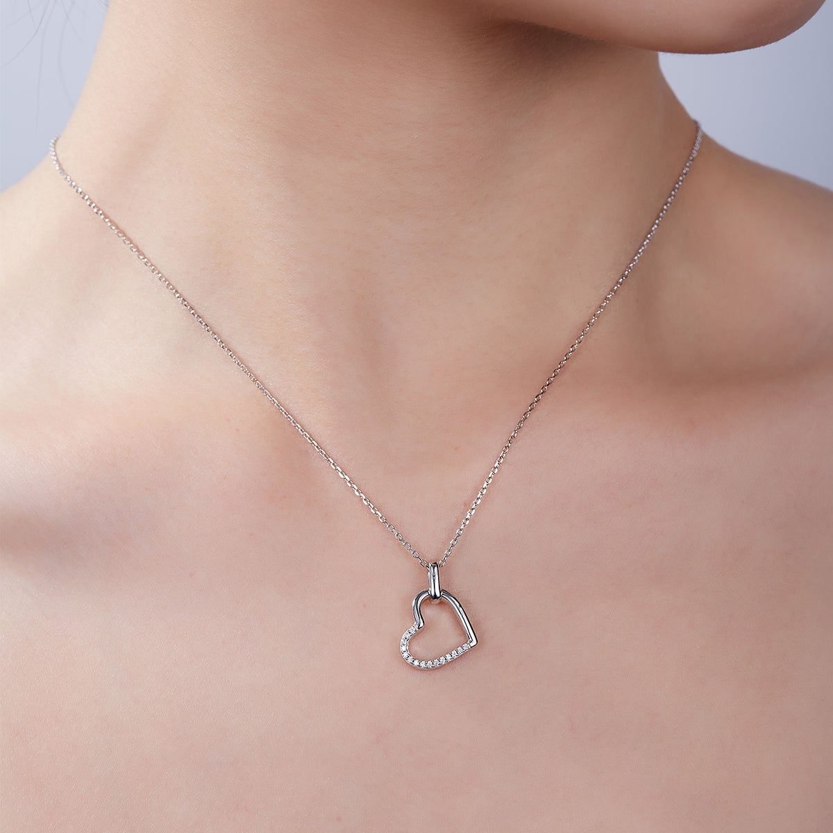 3.4g S925 Sterling Silver 15 Stones Moissanite Heart Necklace 45cm  Half Pave Asymmetric Pendant With GRA Certificate, Platinum Plated Romantic Jewelry Gift Box Set For Women