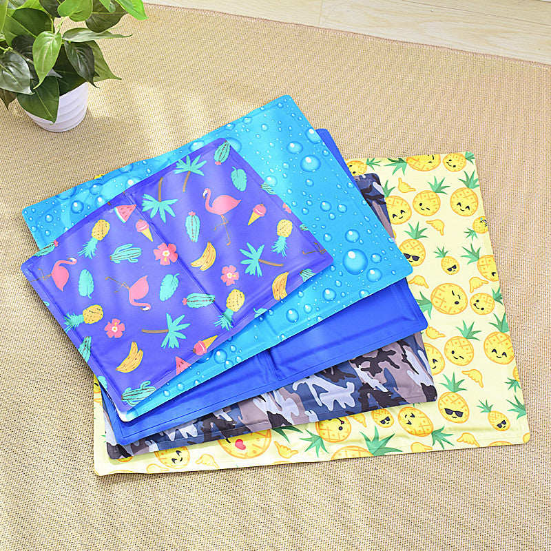 Ice Pad Dog Pad Bite Resistant Cold Pad Not Easy To Stick Hair Cooling Pet Pad