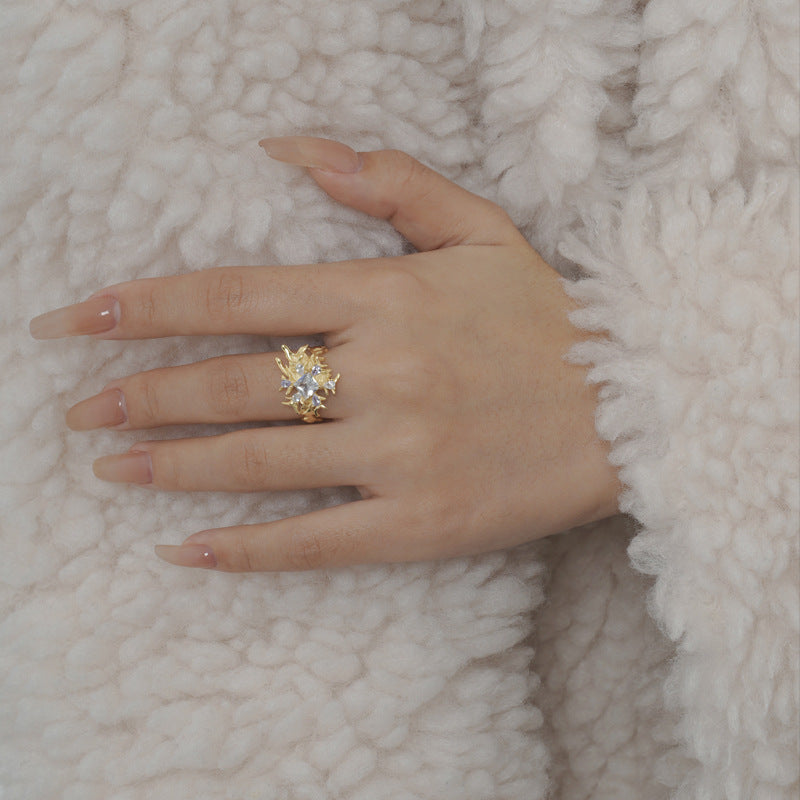 Korean-style Snowflake Zircon Ring For Women
