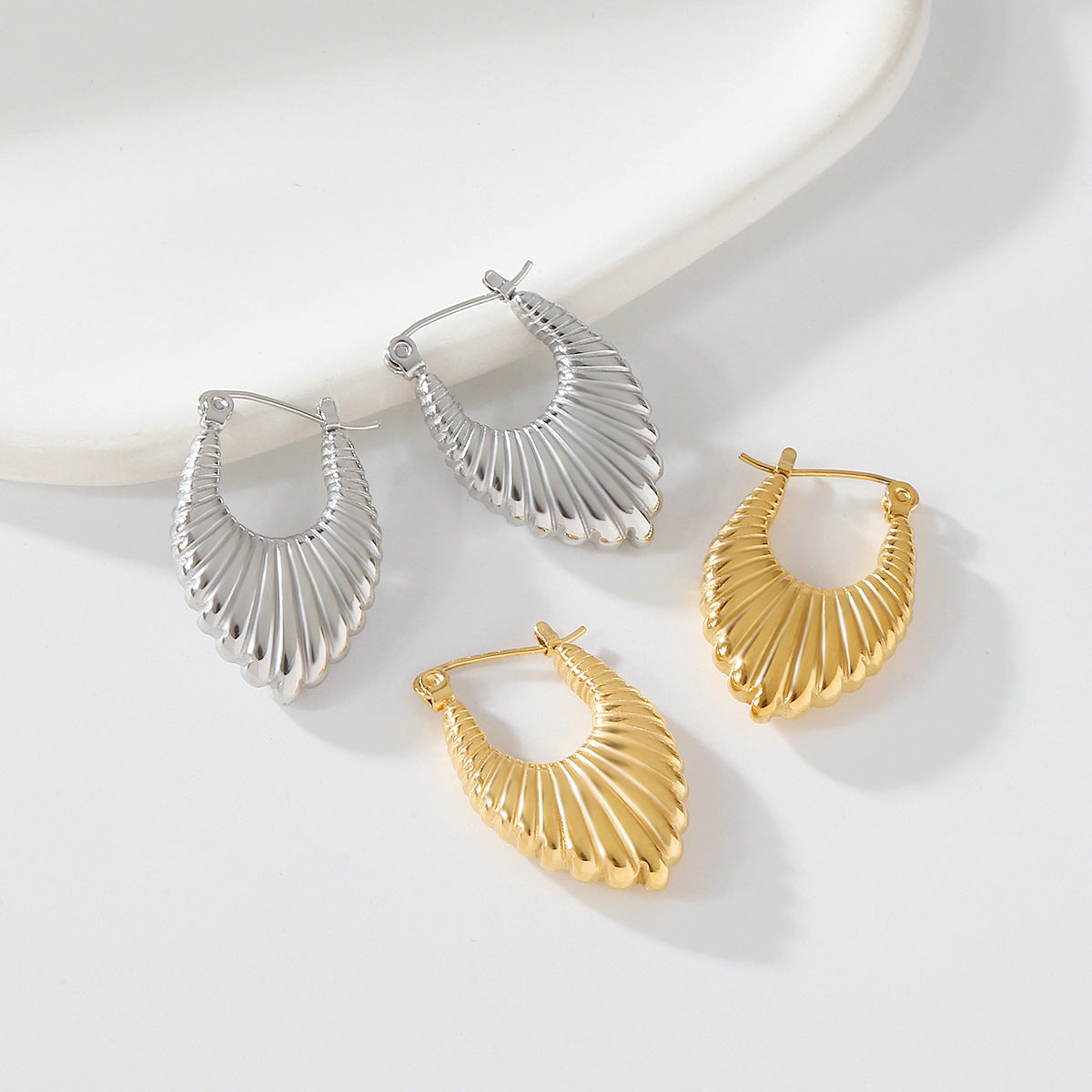 Asymmetric U-shaped Earrings For Cross-border Fashion In Europe And America