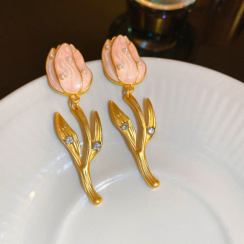 Niche Elegant Vintage Stud Earrings Women Medieval Retro Earrings Premium Jewelry