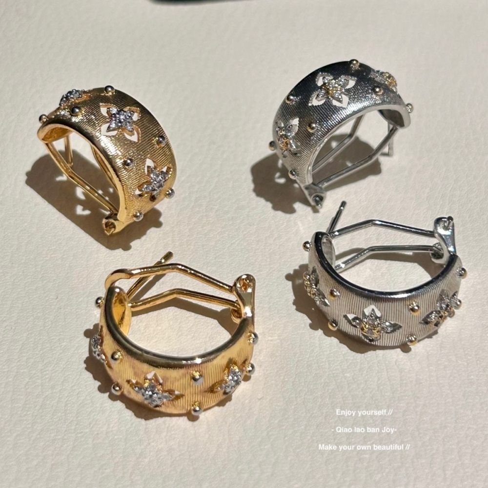 Fashion Exquisite French Retro C-Hoop Floral Zircon Huggie Earrings For Women, Minimalist All-Match Heavy Craft High-End Designer Ear Jewelry