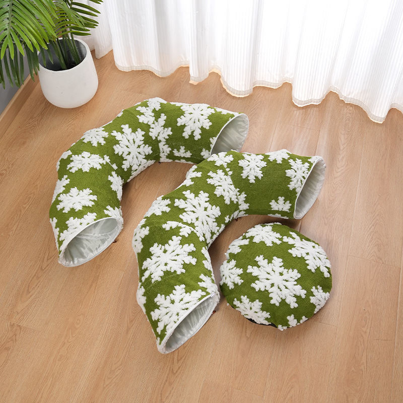 Christmas-style Pet Tunnel Bed, Green Snowflakes