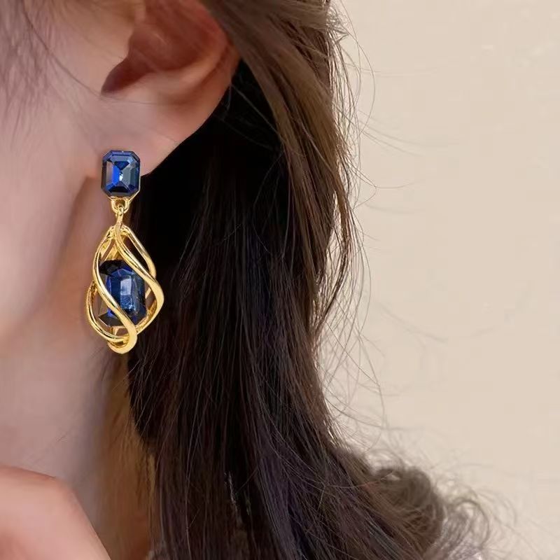 Women's Luxury Emerald Geometric Teardrop Earrings With Inlaid Diamonds, Retro Fashion Personal Dangle Studs, Versatile Elegant Light Luxury Ear Jewelry