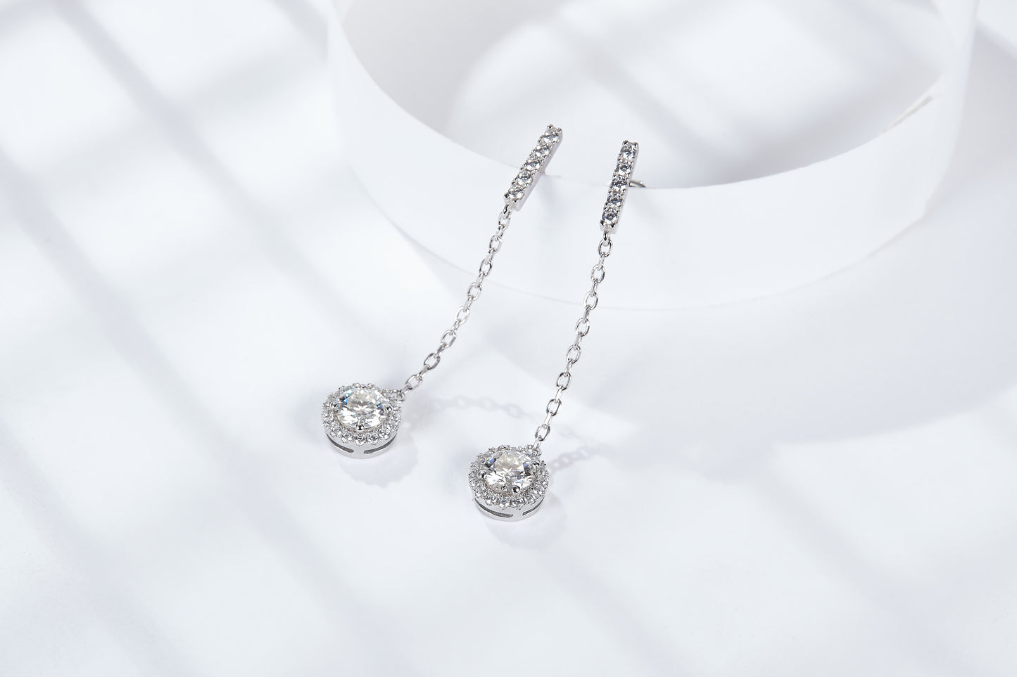 S925 Sterling Silver Moissanite Dangle Earrings 0.5 Or1CT  Platinum Plated Chain Drop With Halo Setting & GRA Certificate Elegant Jewelry Gift Box Set For Women
