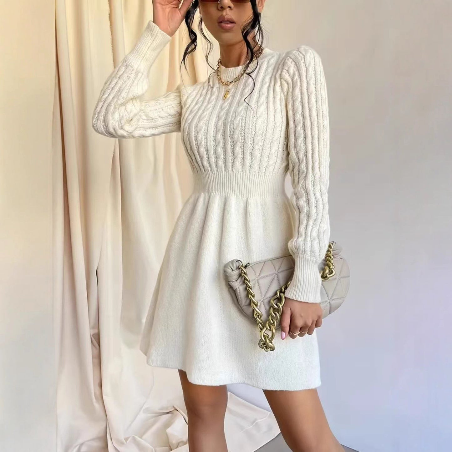 Korean-style Waist-defining New Year's Battle Skirt With A Round Neck And Twisted Knit Base