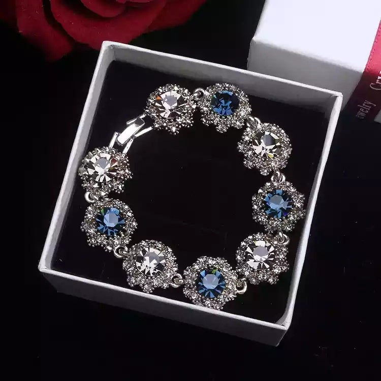 Super Flash Rhinestone Vintage Bracelet Women's Korean