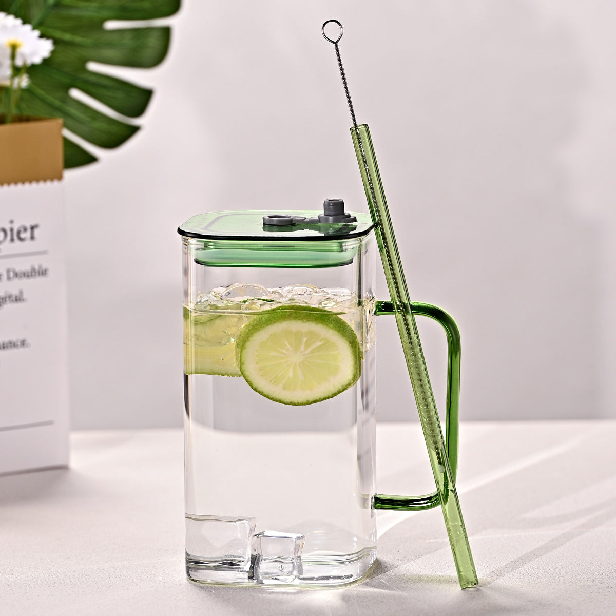 1 Pcs Green Glass Straw Cup, 4 Colors Square Glass Cup With Straw And Lid, High Borosilicate Glass Cup, Milk Cup, Juice Cup, Cold Drink Cup, Coffee Cup, Tea Cup, Office Cup, Gift Cup