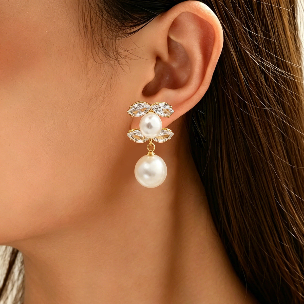 European American Vintage Royal Court Earrings, Geometric Stud Earrings Inlaid Cubic Zirconia With Pearl Pendants, Fashion Versatile High-End Ear Jewelry For Women