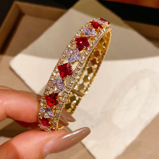 Premium Retro Court Rhinestone Zircon Bangle Bracelet, French Elegant Style High-End Luxury Texture Fashion All-Match Women Handwear