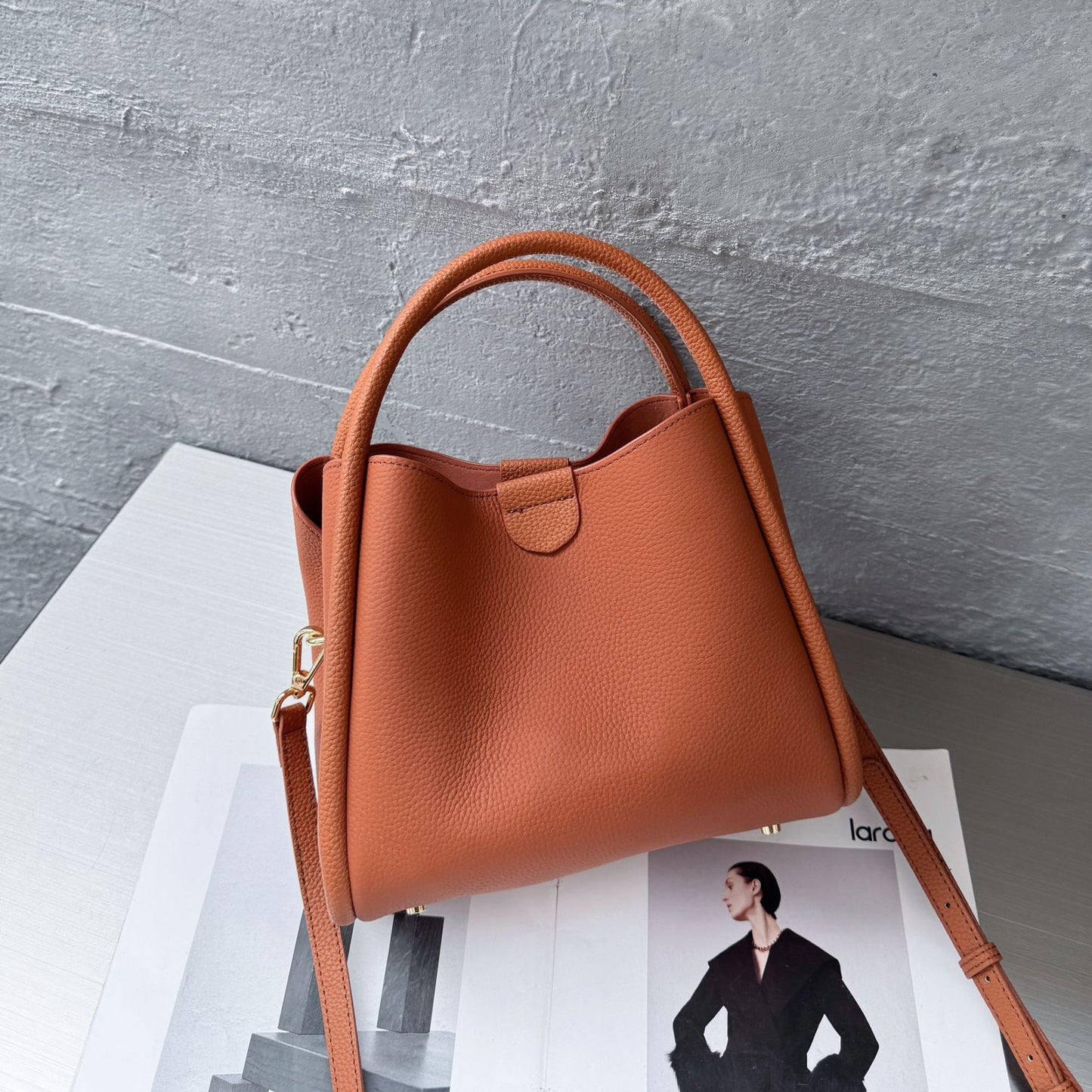 New Genuine Leather Women's Bag, Basket-style Bag, High-end Feel, Large-capacity Tote, Shoulder And Crossbody Bag